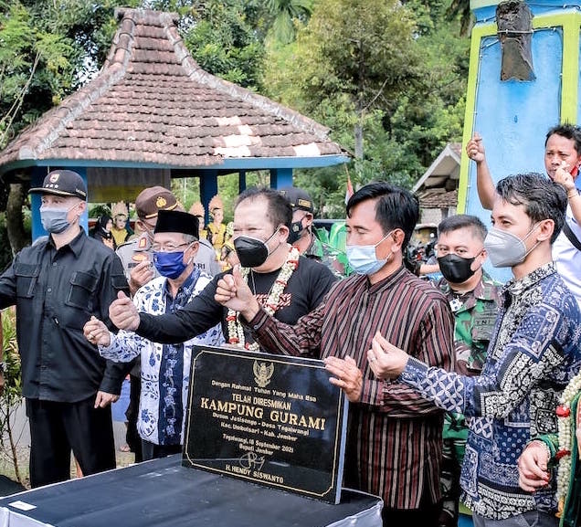 Bupati Jember Kukuhkan Sentra Terbesar Kampung Gurami di Dusun Jatisongo, Tegalwangi, Umbulsari